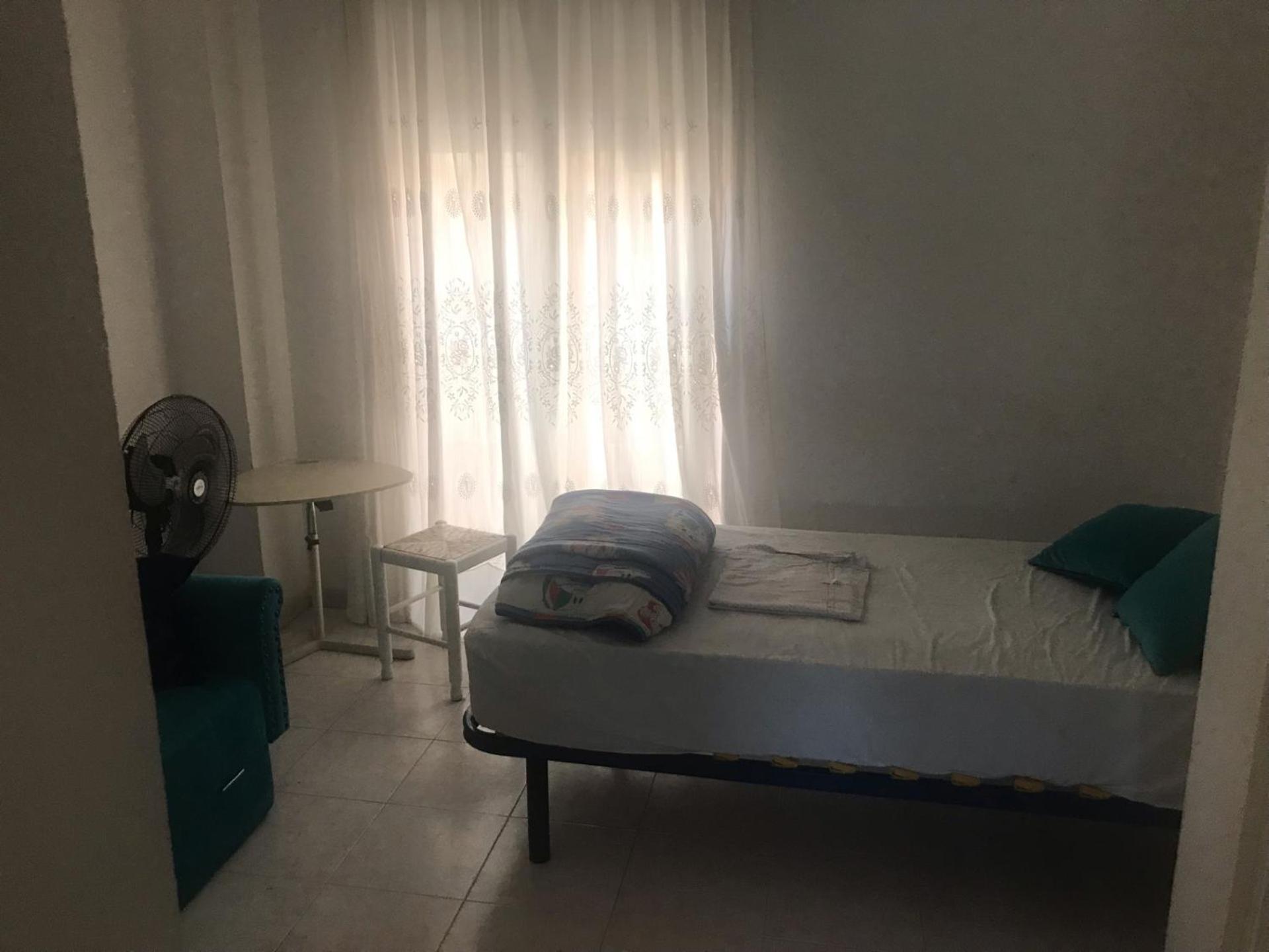 Malaga Habitacion En Apartamento Carlos Haya 아파트 외부 사진